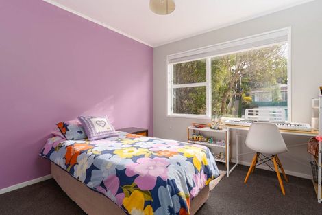 Photo of property in 9 Dormar Place, Churton Park, Wellington, 6037