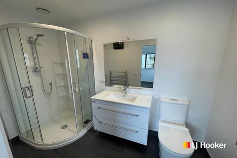 Photo of property in 184 Queen Street, North Dunedin, Dunedin, 9016