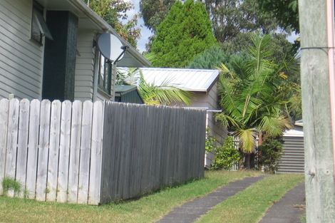 Photo of property in 50 Beaubank Road, Kelston, Auckland, 0602