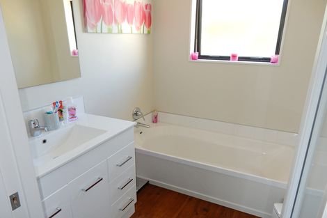 Photo of property in 45 Argyle Street, Weston, Oamaru, 9401