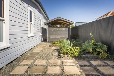Photo of property in 73a Savage Crescent, West End, Palmerston North, 4412