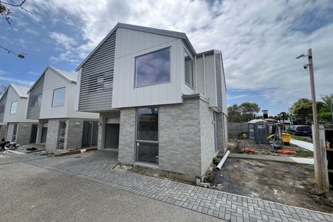 Photo of property in 109 Prince Regent Drive, Half Moon Bay, Auckland, 2012