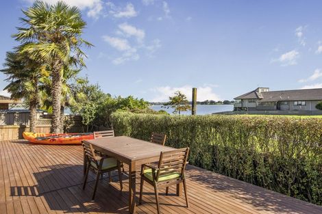 Photo of property in 13 Reynard Terrace, Conifer Grove, Takanini, 2112