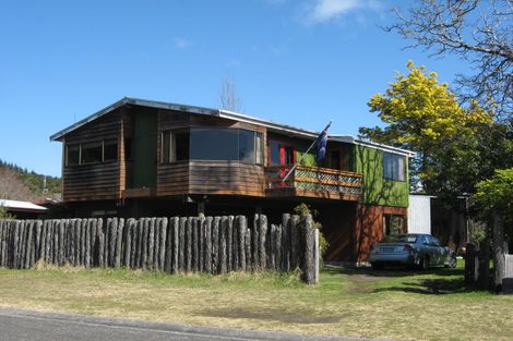 Photo of property in 9 Arataha Street, Motuoapa, 3382