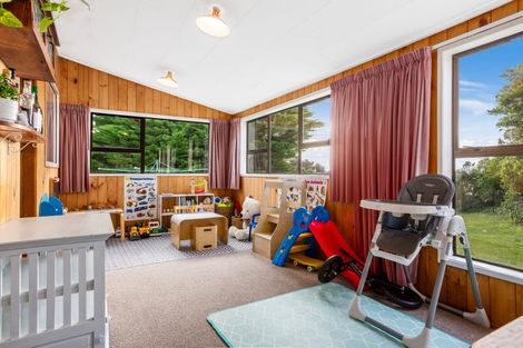 Photo of property in 15 Pukerua Beach Road, Pukerua Bay, 5026