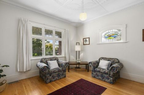 Photo of property in 239 Bay View Road, Saint Clair, Dunedin, 9012