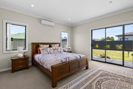 Photo of property in 23 Pacific Avenue, Poraiti, Napier, 4112