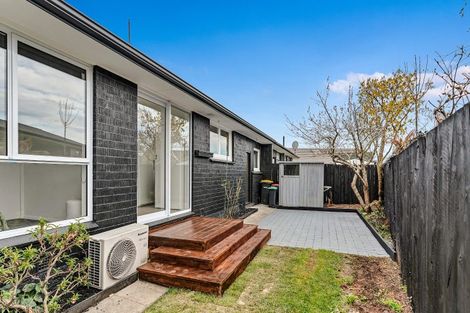 Photo of property in 2/11 Blairdon Place, Bishopdale, Christchurch, 8053