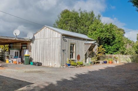 Photo of property in 217 Muhunoa Road West, Ohau, Levin, 5570