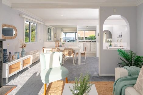 Photo of property in 77 The Parade, Paekakariki, 5034