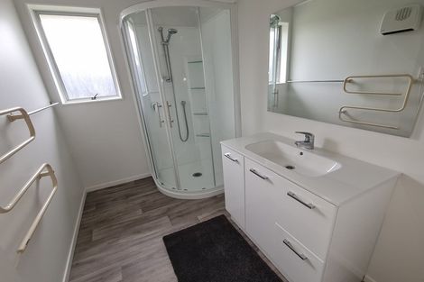 Photo of property in 68a Henley Street, Westport, 7825