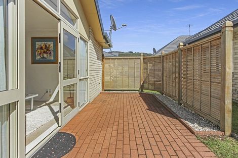 Photo of property in 3/66 Kawaha Point Road, Kawaha Point, Rotorua, 3010