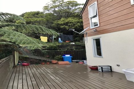 Photo of property in 15e Glen Road, Stokes Valley, Lower Hutt, 5019