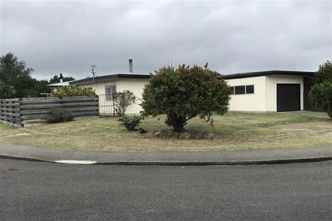 Photo of property in 1/31 Birkenhead Crescent, Flaxmere, Hastings, 4120