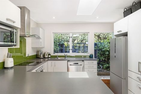 Photo of property in 4/17 Church Street, Devonport, Auckland, 0624