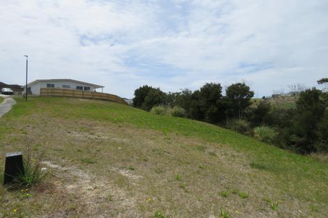 Photo of property in 28 Akeake Lane, Manurewa, Auckland, 2102