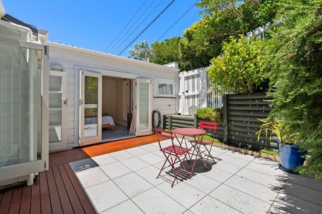 Photo of property in 34 Wade Street, Wadestown, Wellington, 6012