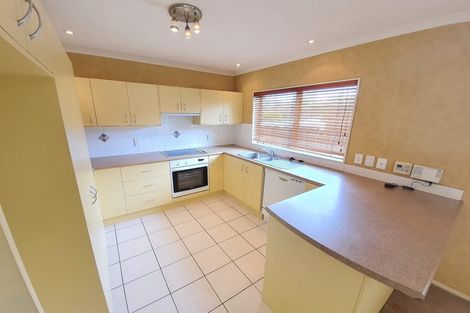 Photo of property in 144c Settlement Road, Papakura, 2110