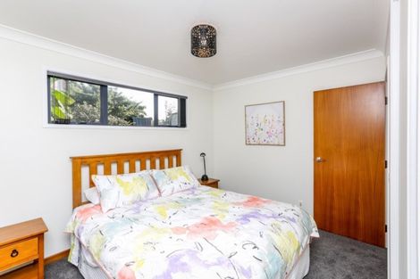 Photo of property in 27 Findlay Street, Moturoa, New Plymouth, 4310