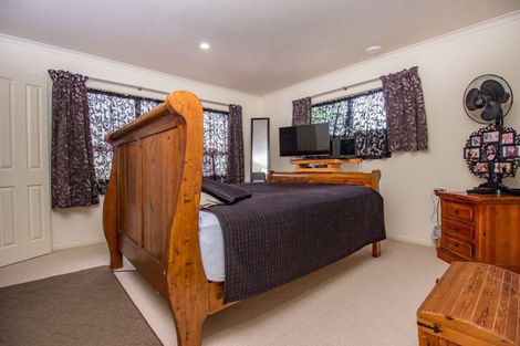 Photo of property in 17 Mckay Crescent, Dargaville, 0310