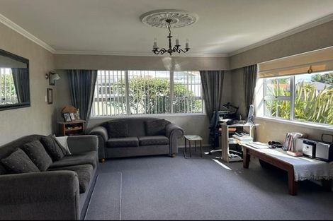 Photo of property in 2 Chequers Avenue, Chartwell, Hamilton, 3210