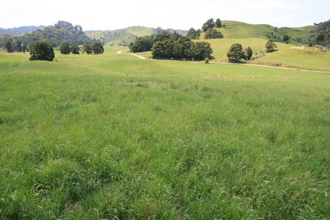 Photo of property in 2386 Tarata Road, Tarata, Inglewood, 4387