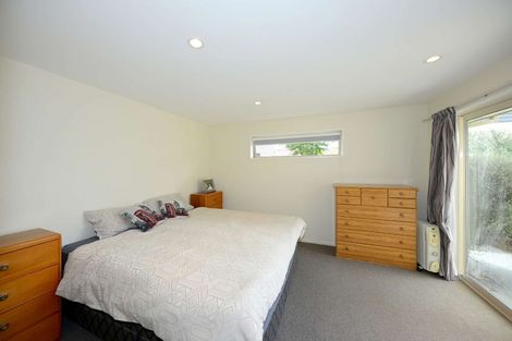 Photo of property in 73 Mandeville Street, Riccarton, Christchurch, 8011
