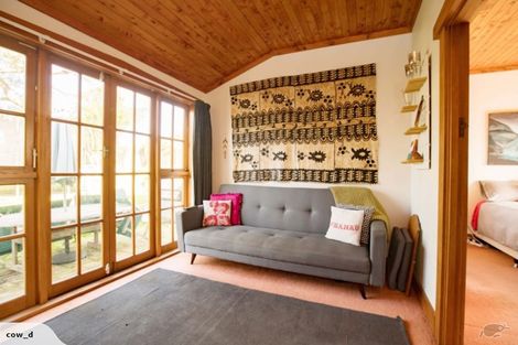 Photo of property in 89 Sunnyside Road, Sunnyvale, Auckland, 0612