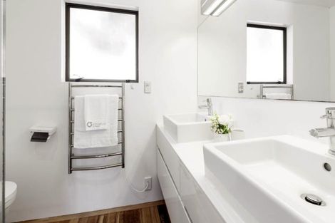 Photo of property in 26 Harper Street, Chatswood, Auckland, 0626