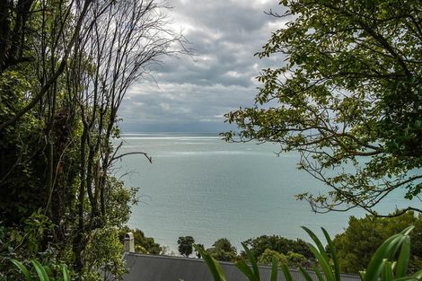 Photo of property in 3 Grenville Terrace, Moana, Nelson, 7011