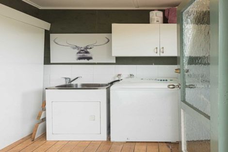 Photo of property in 1 Mcgreevy Street, Waipawa, 4210