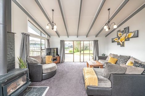 Photo of property in 20 Pukepapa Road, Marton, 4710