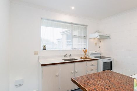 Photo of property in 6/154 Whites Line East, Waiwhetu, Lower Hutt, 5010