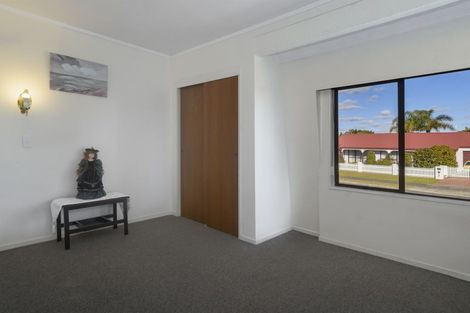 Photo of property in 3b Kotuku Place, Matua, Tauranga, 3110