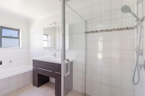 Photo of property in 13 Pokaka Crescent, Wharewaka, Taupo, 3330