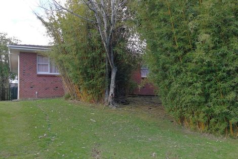 Photo of property in 23 Edgeworth Road, Glenfield, Auckland, 0629