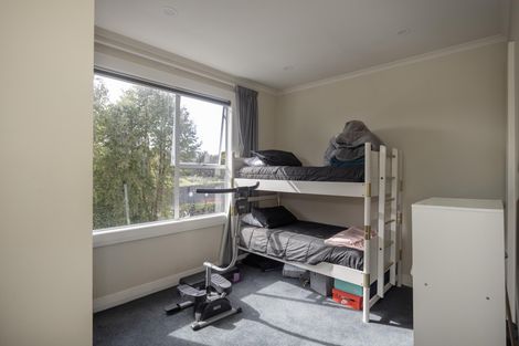 Photo of property in 64 Perth Street, South Hill, Oamaru, 9400