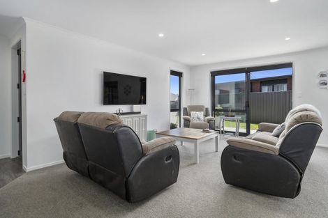 Photo of property in 17 Wai Huri Place, Omokoroa, 3114