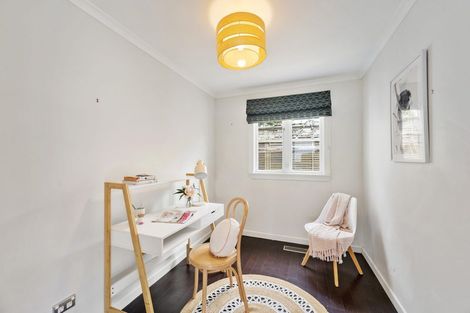 Photo of property in 160 Russell Terrace, Berhampore, Wellington, 6023