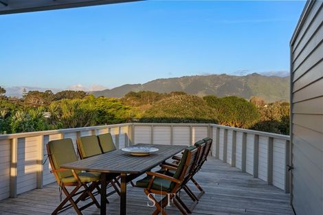 Photo of property in 114 Paetawa Road, Peka Peka, Waikanae, 5391