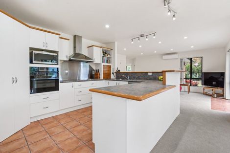 Photo of property in 18 Chatsfield Place, Te Kamo, Whangarei, 0112