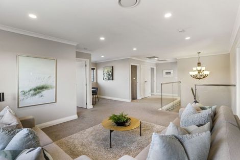 Photo of property in 16 Miller Rise, Silverdale, 0932