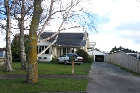 Photo of property in 4 Hinau Place, Cloverlea, Palmerston North, 4412