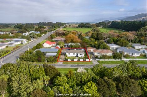 Photo of property in 22 Brandon Street, Featherston, 5710