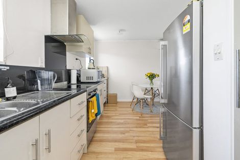 Photo of property in 76e Bandon Street, Frankton, Hamilton, 3204