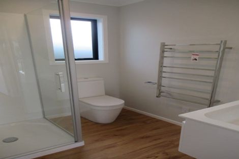 Photo of property in 1 Desert Gold Lane, Wallaceville, Upper Hutt, 5018