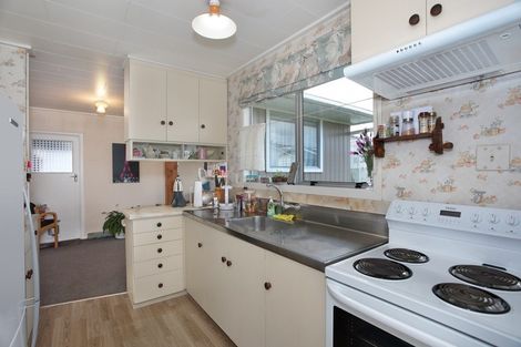 Photo of property in 20 Oaklea Avenue, Marton, 4710