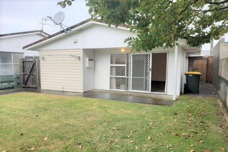 Photo of property in 232a Carrington Street, Vogeltown, New Plymouth, 4310