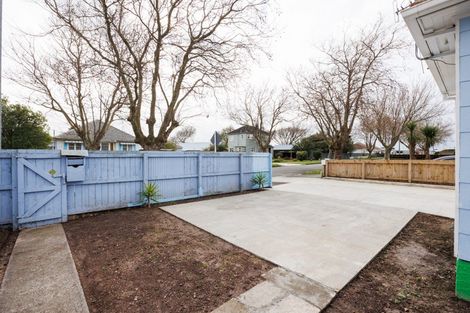 Photo of property in 70 Rangiora Avenue, Roslyn, Palmerston North, 4414