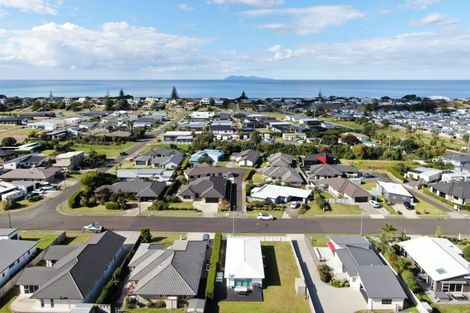 Photo of property in 26 Reel Road, Athenree, Waihi Beach, 3611